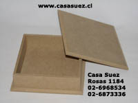 Caja de madera con tapa